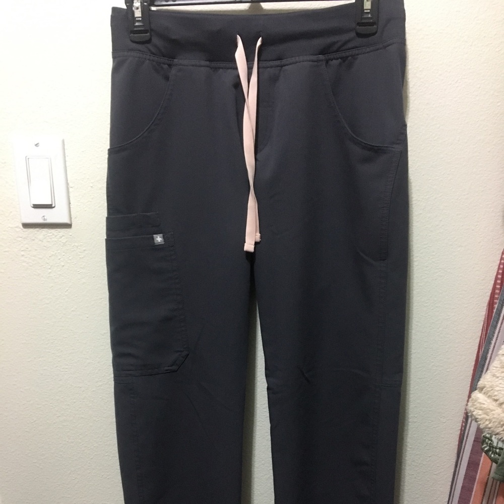 FIGS Charcoal Kade Bottoms